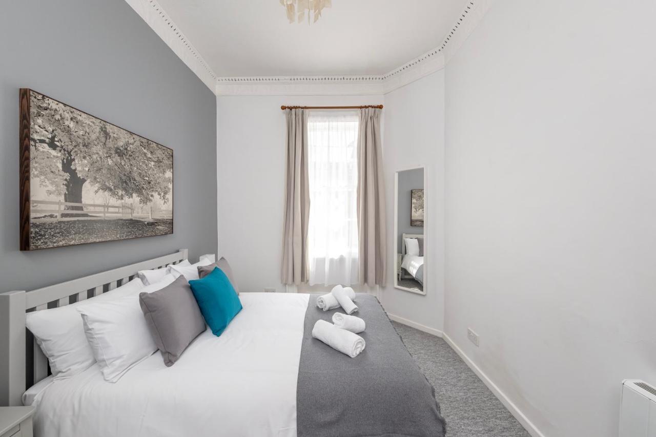 Super City Centre Apartment - Two Bedrooms, Perfect Location Bath Buitenkant foto